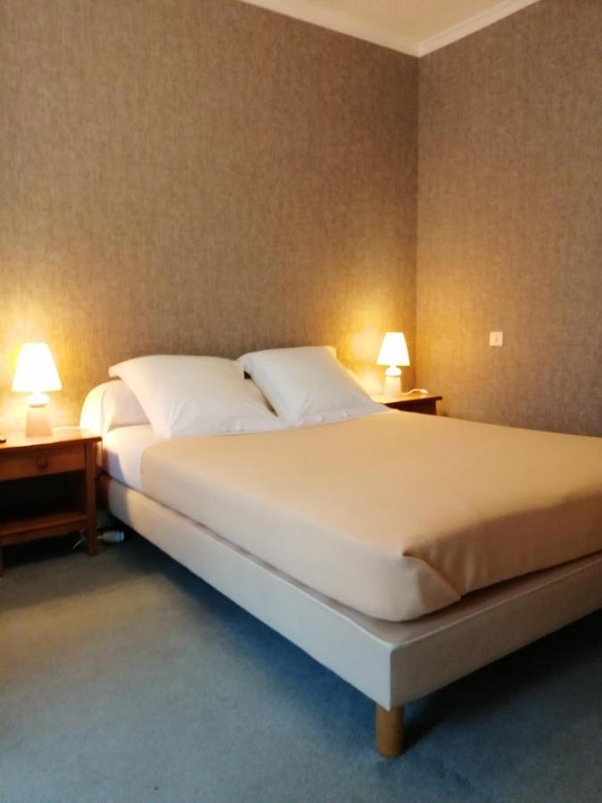 Gourin Le Casse Noisettes酒店 外观 照片